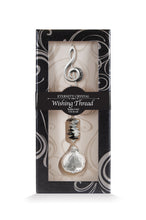 Charger l'image dans la galerie, Wishing Threads - Treble Clef